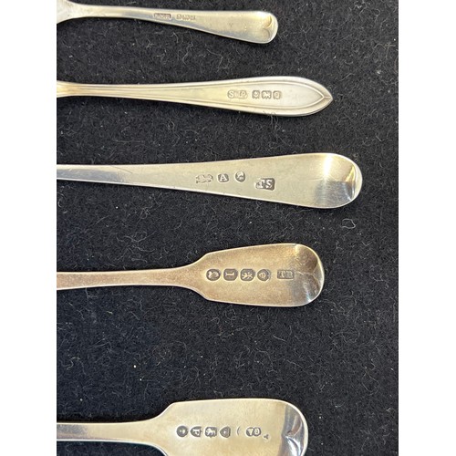 120 - Quantity silver spoons 198g