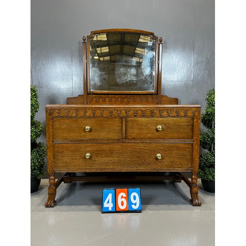 469 - Antique oak dressing table