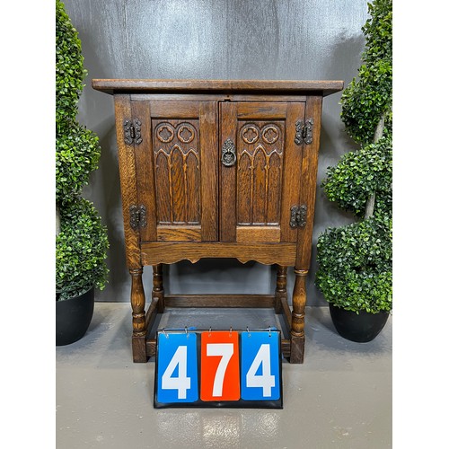 474 - Oak linenfold bedside cabinet