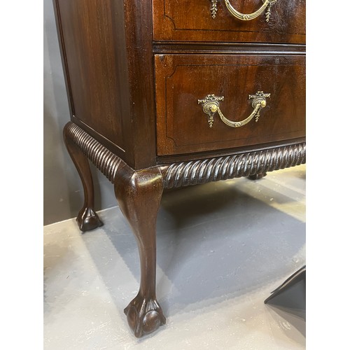 530 - Warning & gillows Edwardian mahogany desk superb