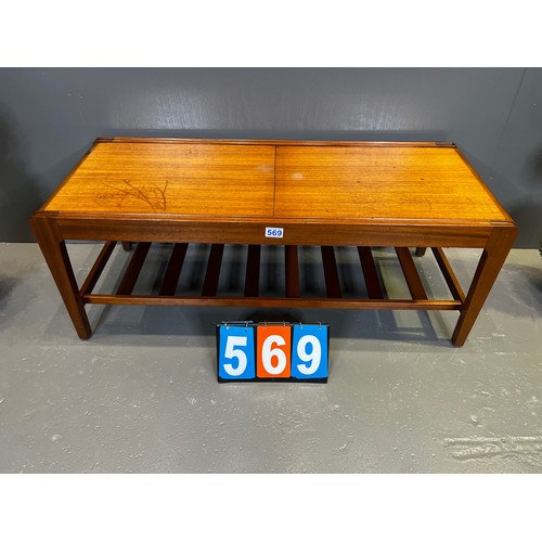 Lot 569       