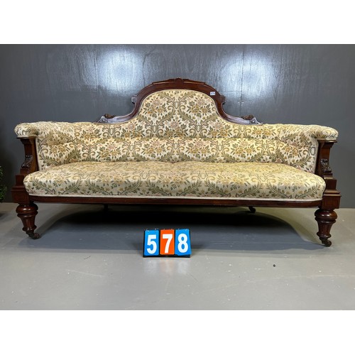 578 - Victorian double ended love sofa (superb quality) needs recovering