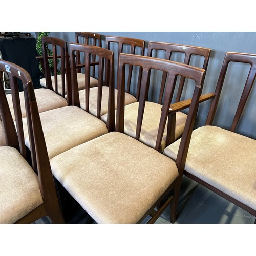 579 - 10x A younger dining chairs