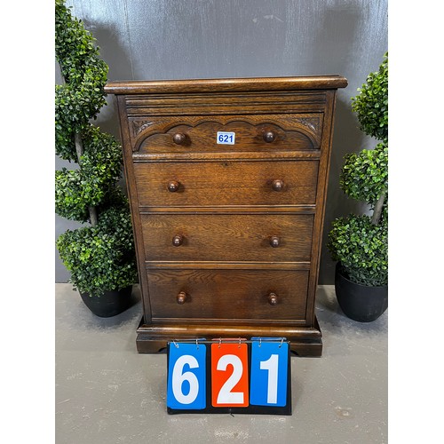 621 - Antique oak smaller size chest of drawer