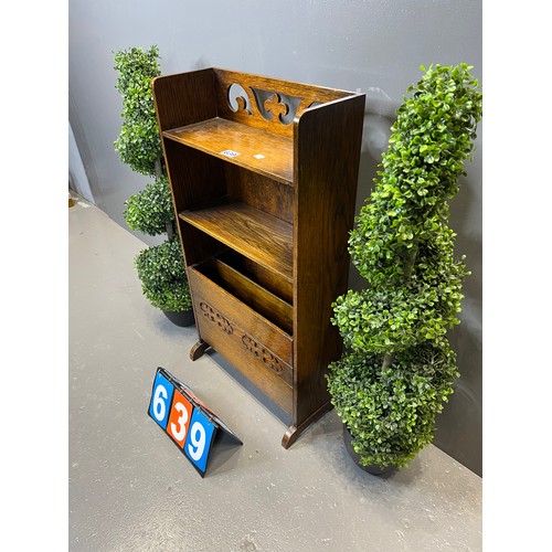 639 - Oak metamorphic bookshelf/ mag rack