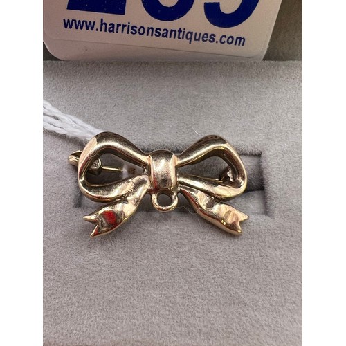 269 - 10ct gold Bow Brooch 3g