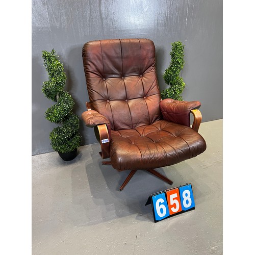 Lot 658       