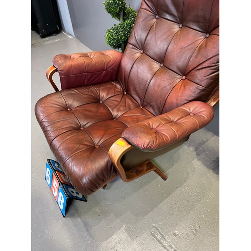 658 - Danish swivel chair gote mobler