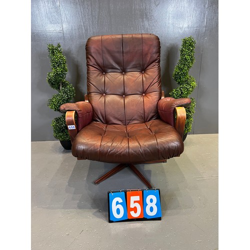 658 - Danish swivel chair gote mobler