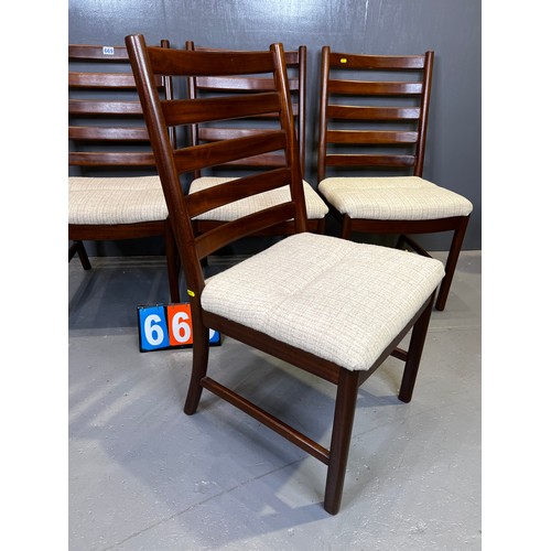 669 - Set of 4 Danish? designer mid century dining chair