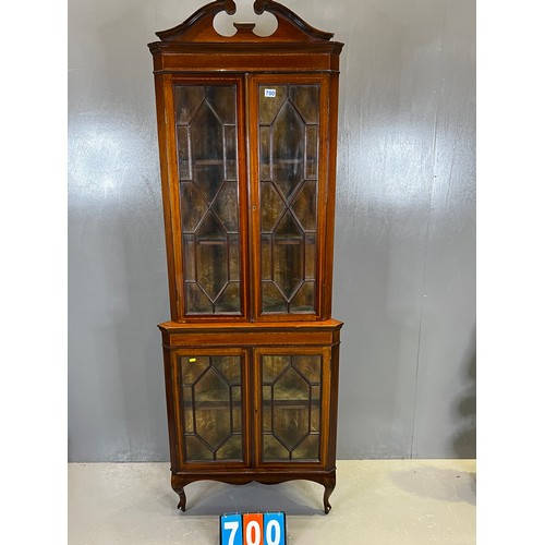 700 - Edwardian inlaid mahogany 4 door cabinet