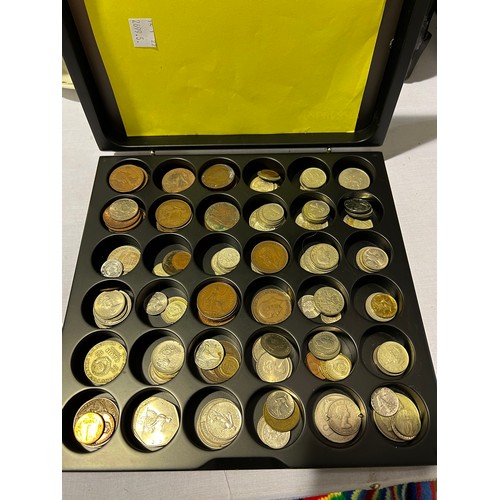 80 - Box coins