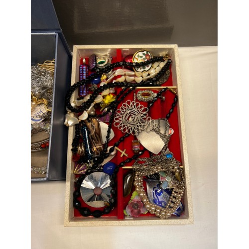 263 - Box & Tray costume jewellery