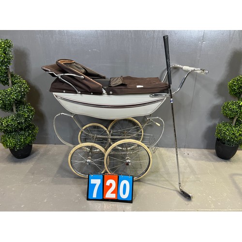 720 - Vintage push chair + golf club