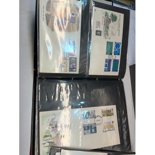 360n - 2 Albums 1st day covers