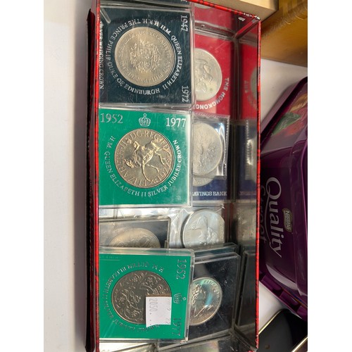 362 - Large quantity coins