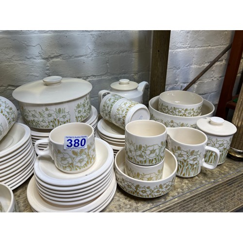 380 - Large quantity Hornsea 'flur pattern dinner/tea ware