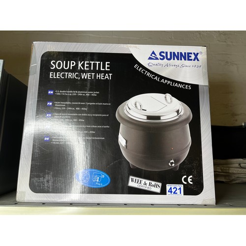 421 - Boxed electric soup kettle unused