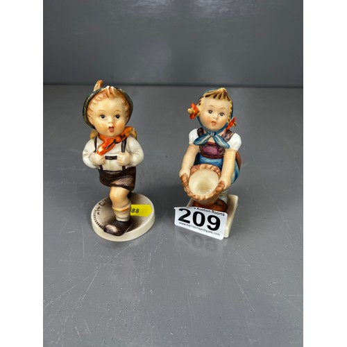 209 - 2 Goebel figures