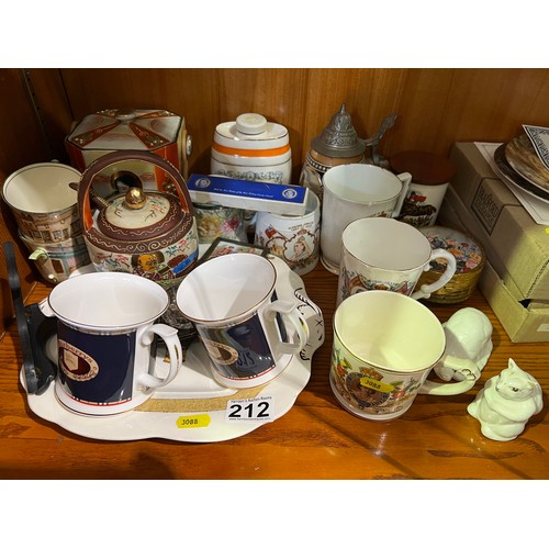 212 - Large collection of collectables inc Wedgwood, wade etc