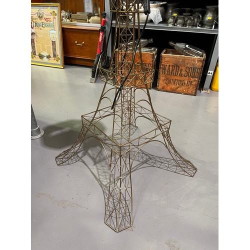 215 - Large Eifel tower lamp