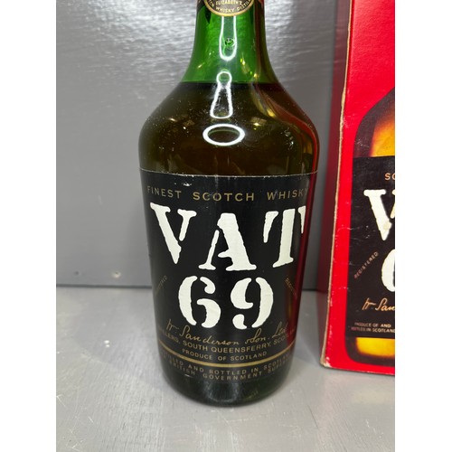 337 - VAT 69 Whisky ( Boxed )