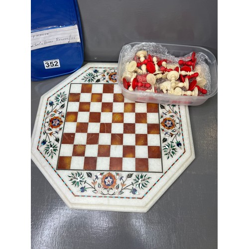 352 - Marble Chess Board + Vintage Pieces ( Bone ? )