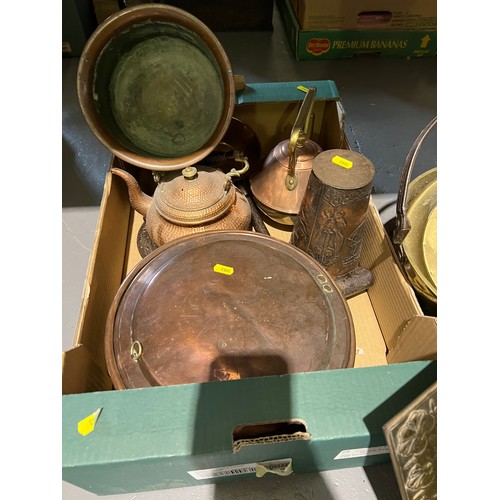 406 - Large Quantity Brass & Copperware inc Jam Pans