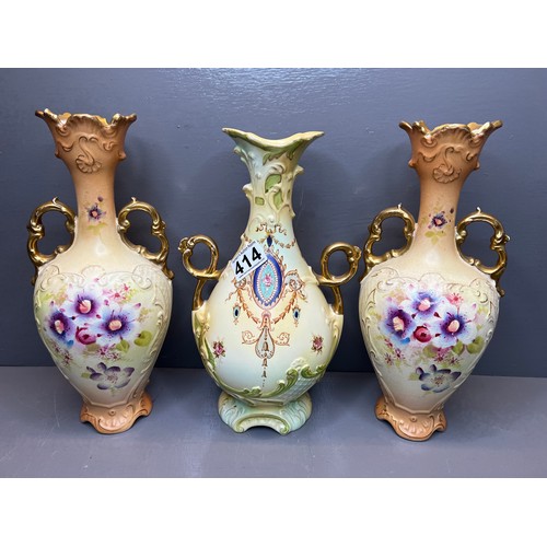 414 - 3,Crown Devon fieldings pattern Vases