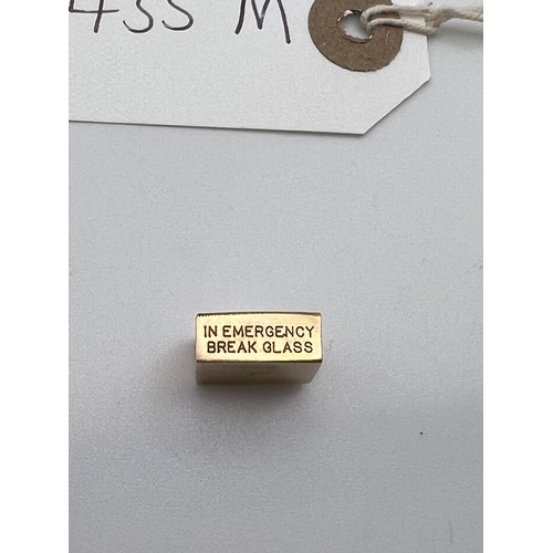 435m - 9ct Gold encased £1 note 2.2g total weight