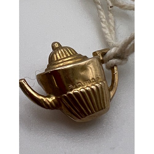435p - 9CT Gold tea pot 0.7g