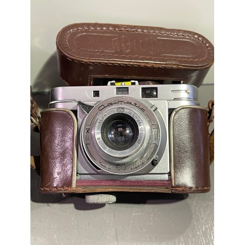 22 - 2 Vintage cameras inc cases