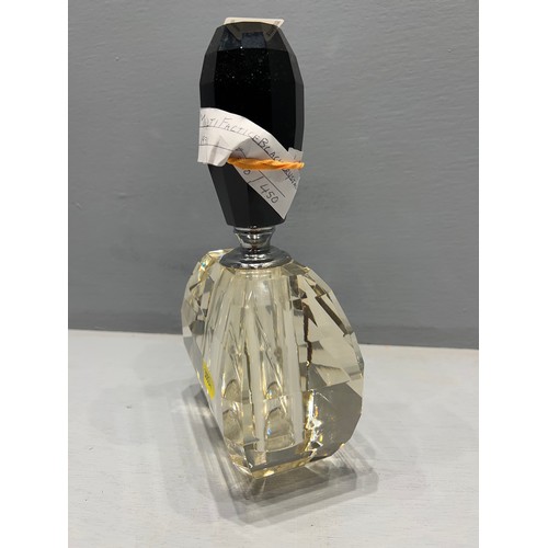 40 - Art deco perfume bottle