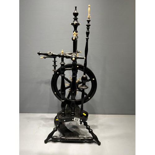 62 - Victorian ebonised spinning wheel