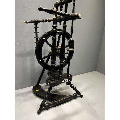 62 - Victorian ebonised spinning wheel