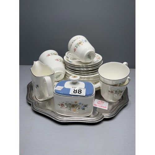 88 - Royal Doulton tea set