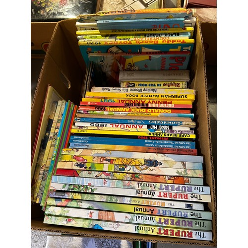 117 - Box of children's annuals