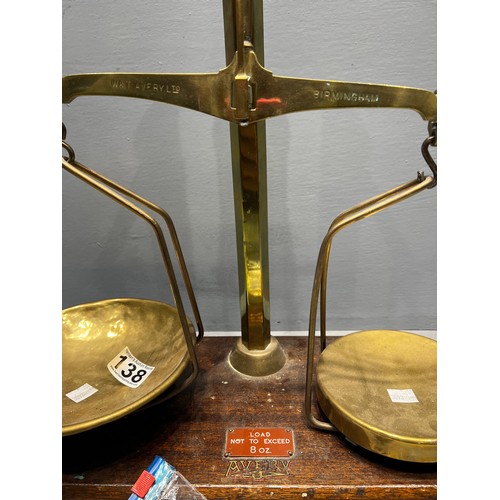 138 - Early 20th century brass scales & weights