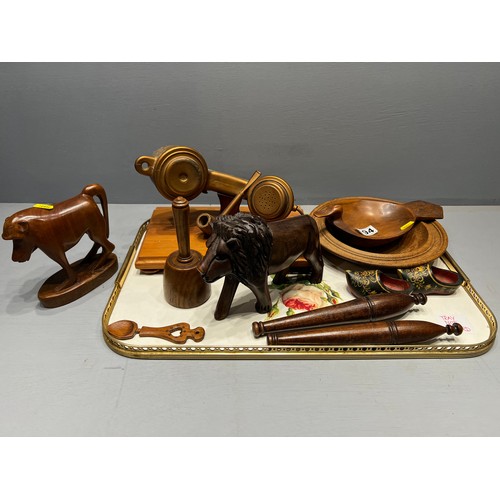 194 - Tray of collectables & other items