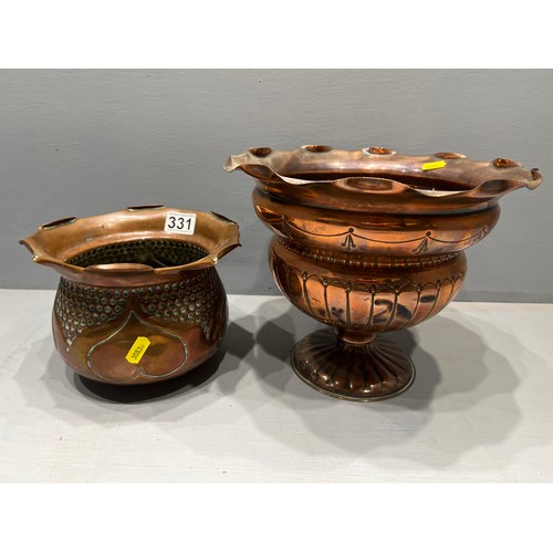 331 - 2 Art nouveau copper planters