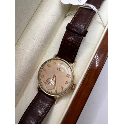 447 - 9ct Gold smiths deluxe gents watch 1954