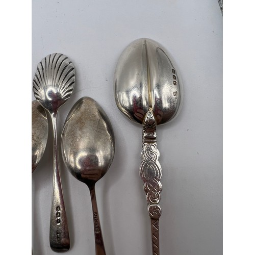 451 - Quantity silver spoons etc weight 117g groos