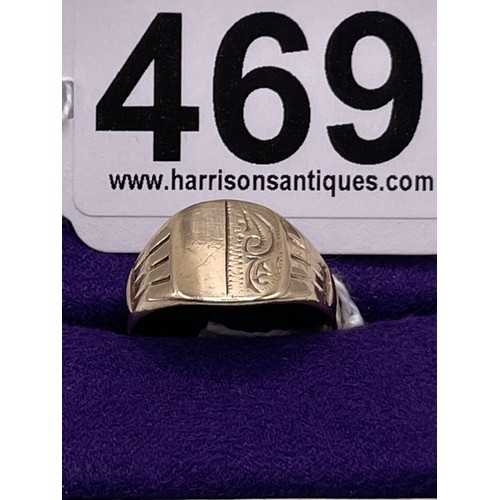 469 - 9ct Gold cygnet ring size p 3.9g