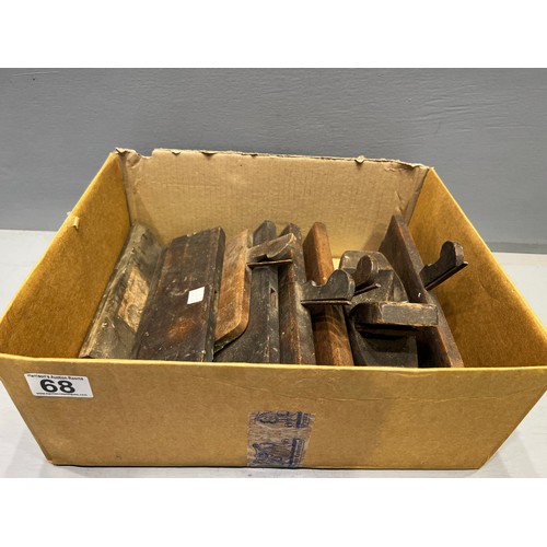 68 - Box of vintage wood planes