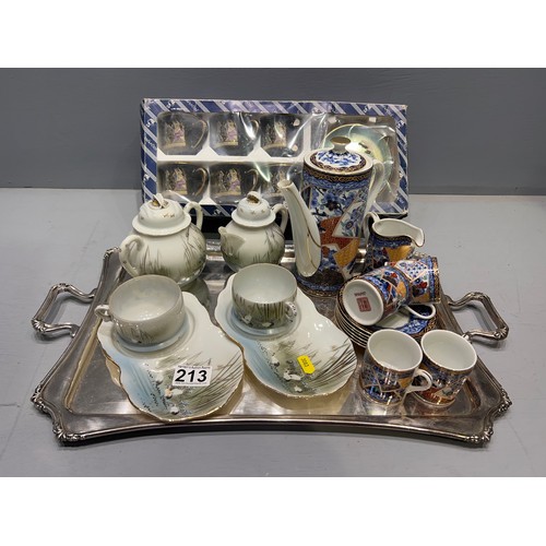 213 - Tray of pottery inc miniature boxed tea set