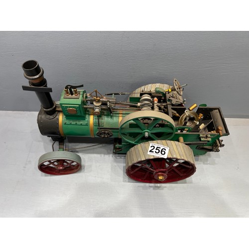 256 - Model steam engine