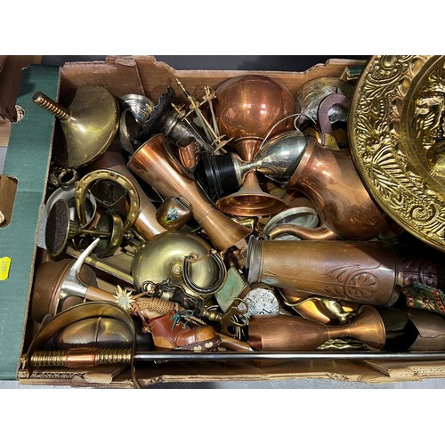 272 - Good box of brass ware