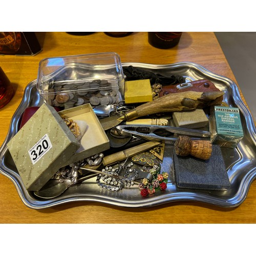 320 - Tray of collectables inc hoof opener