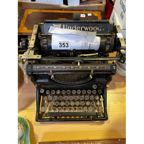 353 - Early 20th century typewriter