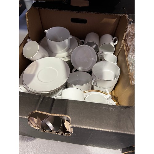 419 - 2 Box's of pottery